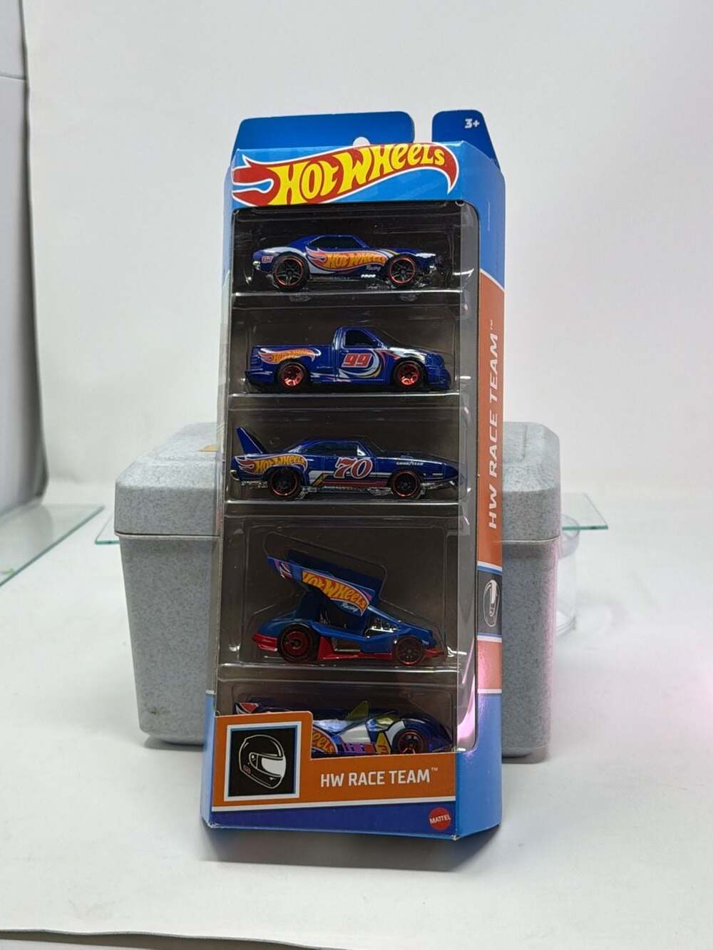 Hot Wheels HW Race Team 5-Pack '67 Camaro '99 F-150 SVT Lightning
